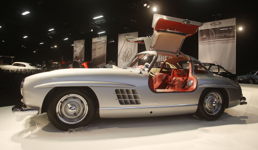 Mercedes Benz 300SL Alloy Gullwing - Retromobile