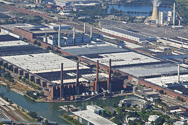 vw-wolfsburg-plant-of-long-wide-squat-industrial-buildings-by-the-mittelland-canal