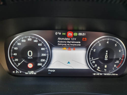 12v car battery critical charging