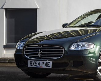 2005-maserati-banner