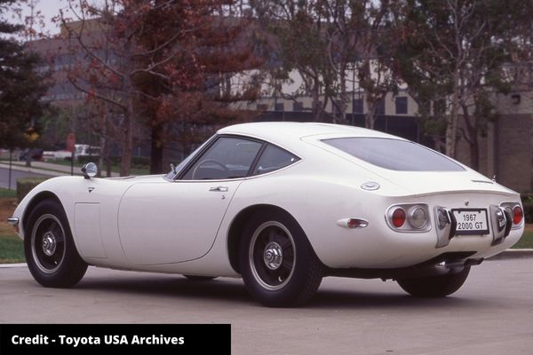 Toyota 2000GT credit Toyota USA archives
