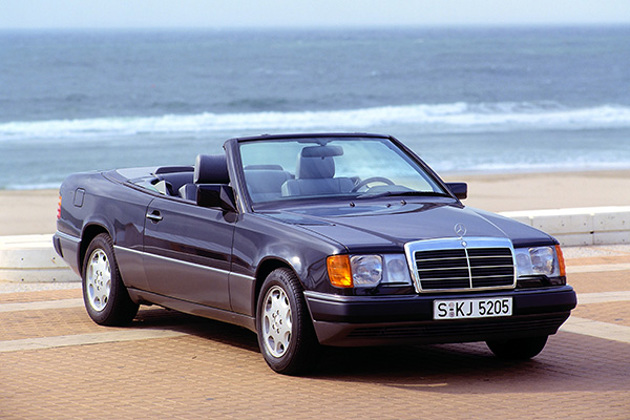 black-mercedes-ce-cabriolet-convertible-by-the-sea