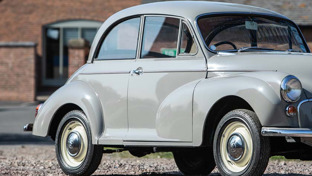 hero-light-grey-morris-minor