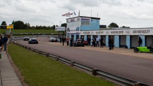 thruxton-gallery-banner