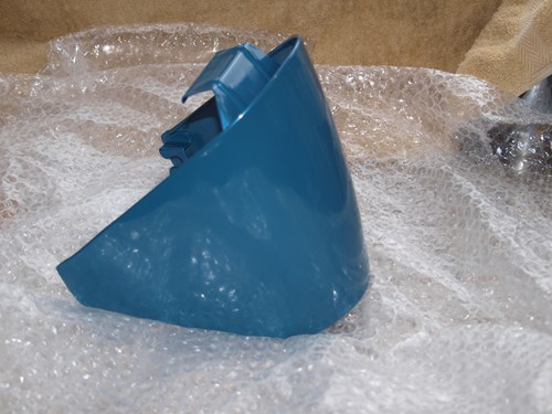 Undecaled petrol tank cover 