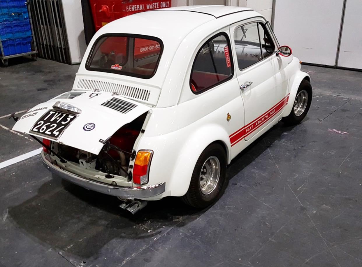 White Fiat 500