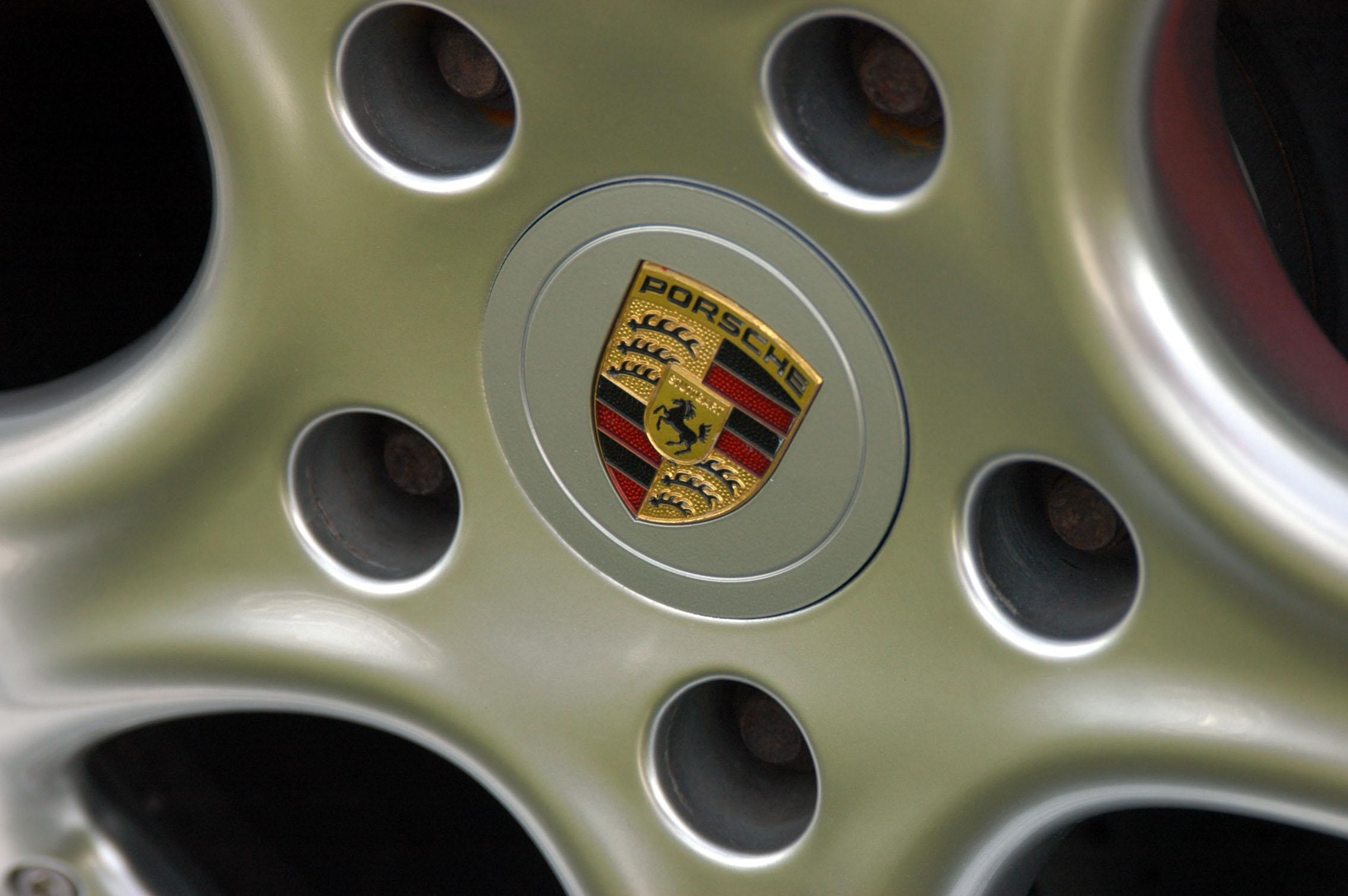 Footman And James Classic Car Insurance Decoding The Logos Of Classic Marques | Footman James