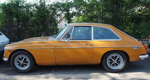 MGB- GT Roadster parked up