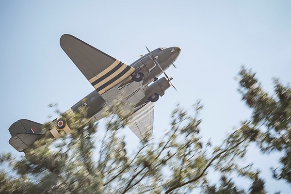 dakota-flyby
