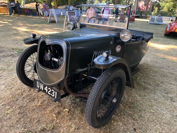 morgan-family-seater