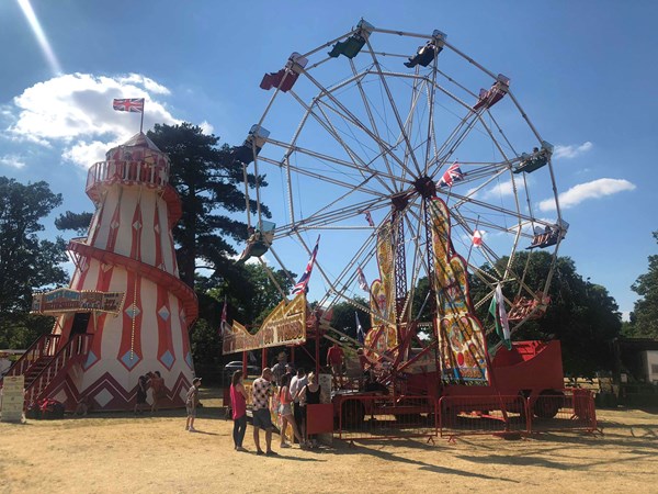 vintage-fun-fair