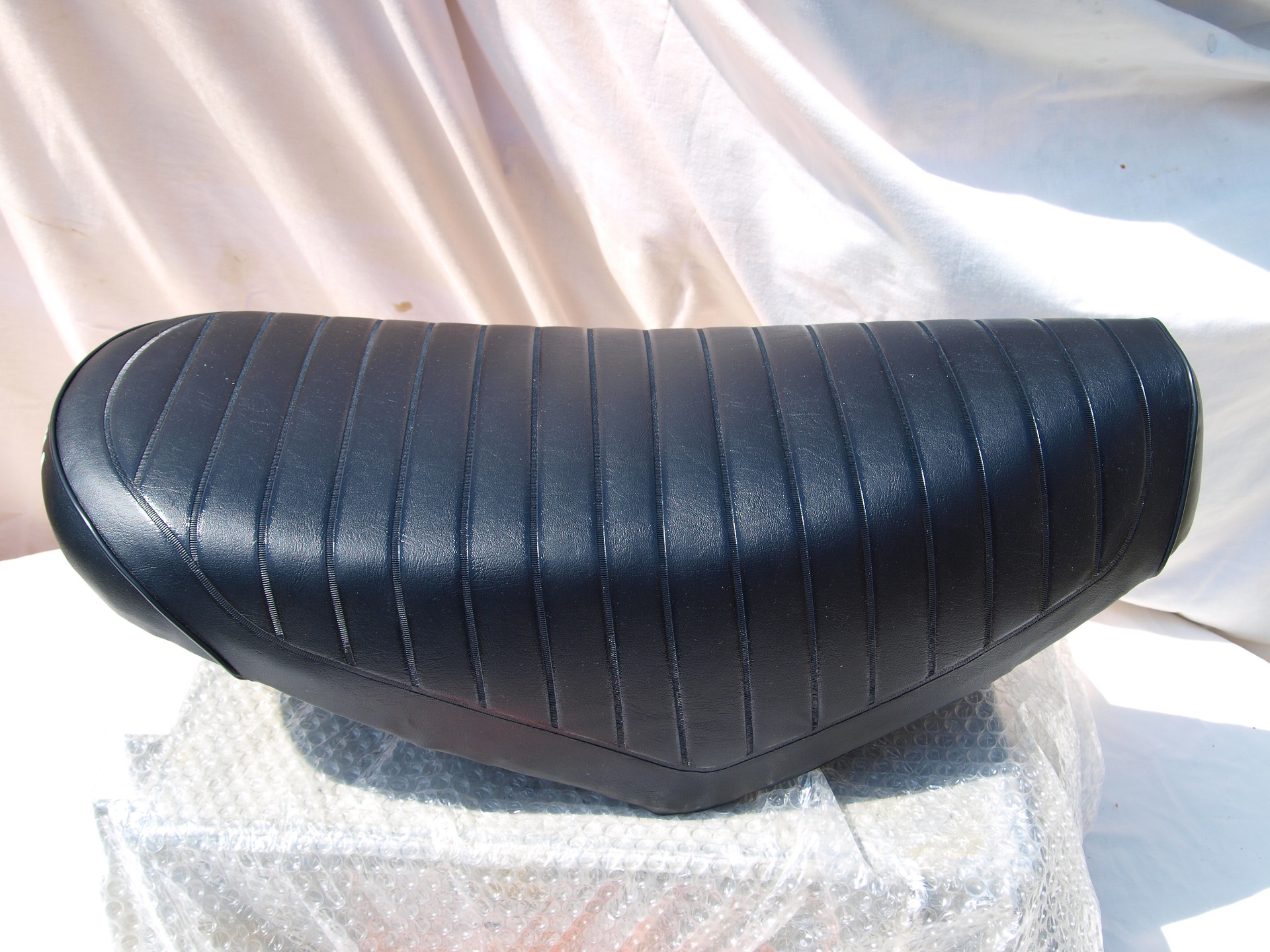 motorcycle seat recovering service