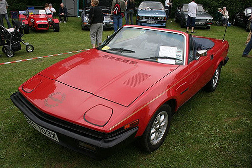 Triumph TR7