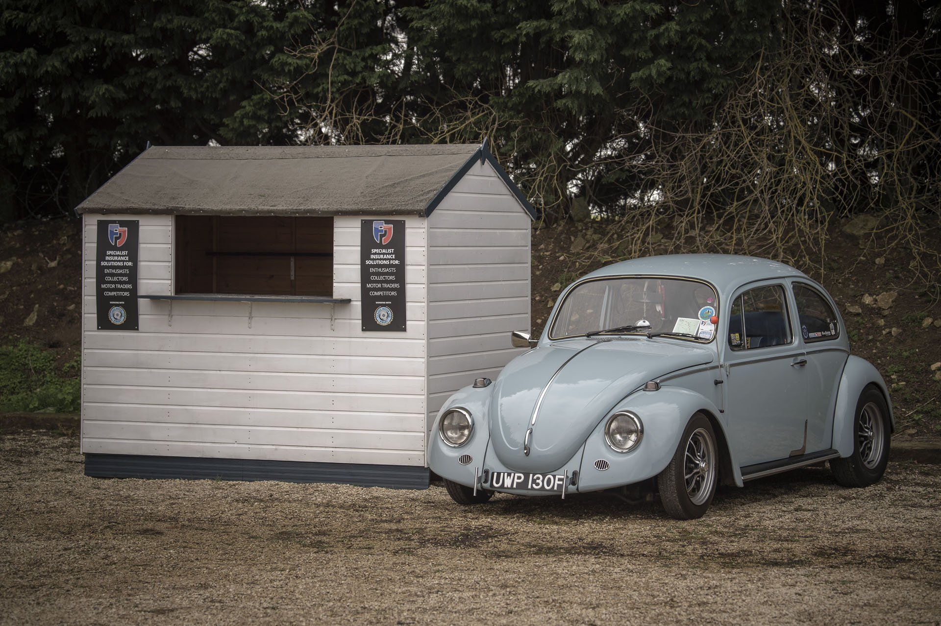 Classic Volkswagen with Footman James hut