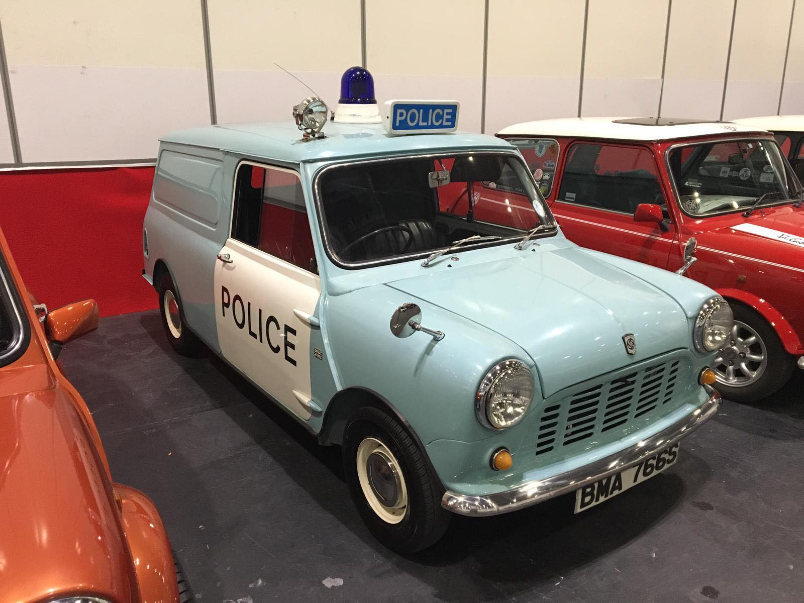 classic-police-car.jpg
