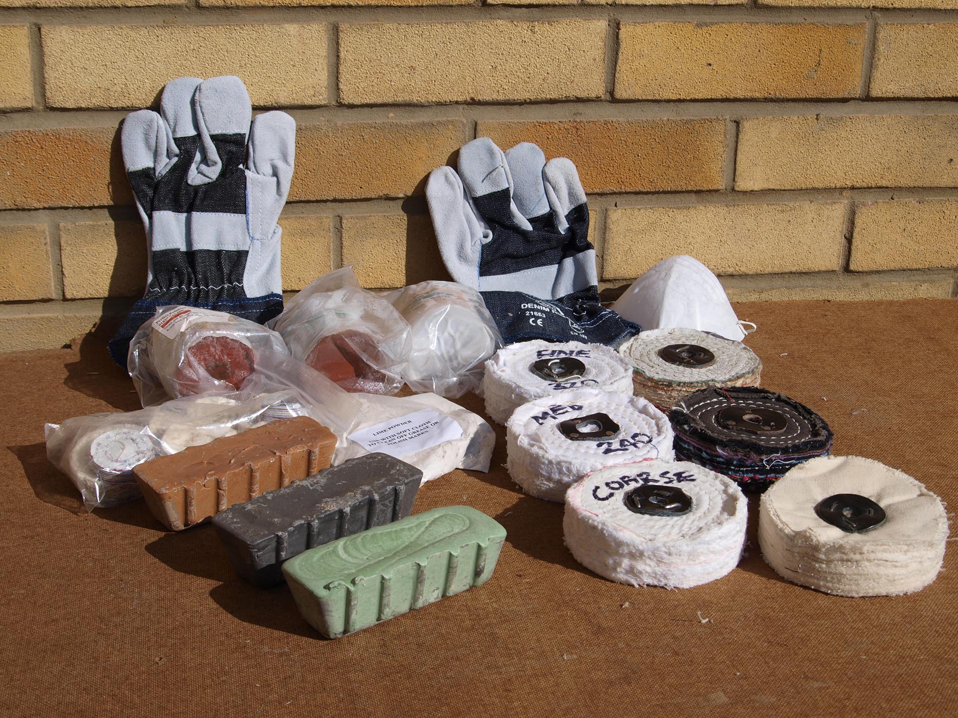 Guide To Alloy Polishing Footman James