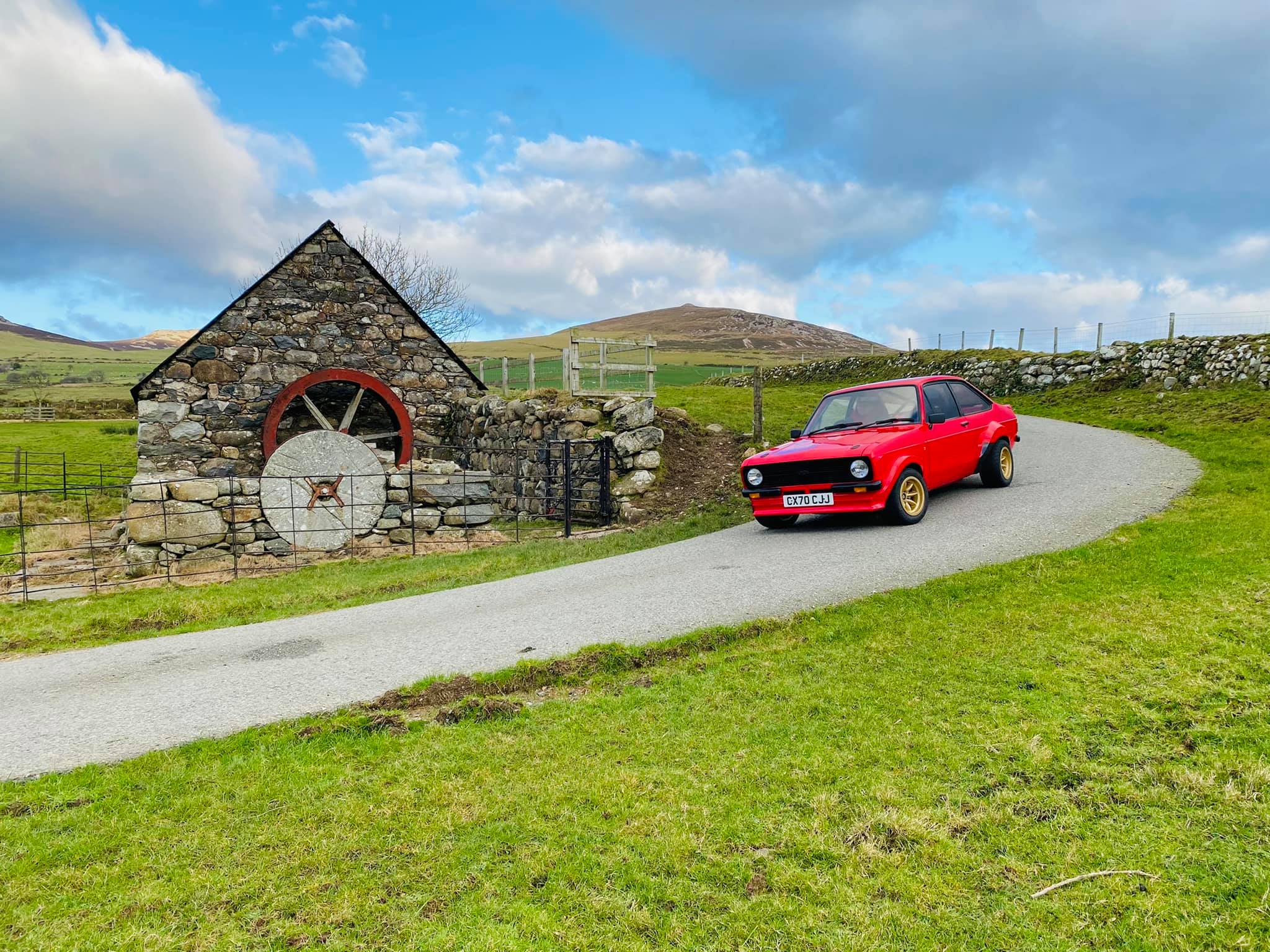 Ford Escort Mk2 on a road