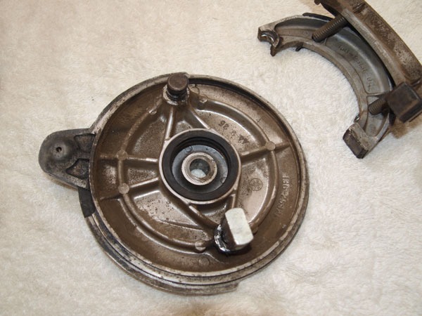 picture 3 - drum brakes
