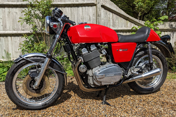 Mark Hunts Red 1974 Laverda 3C 2