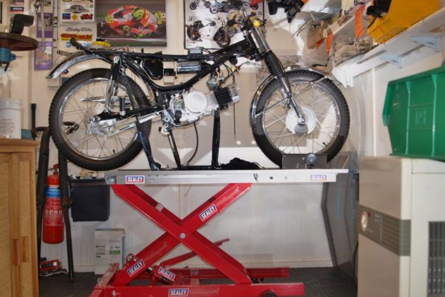 workshop-guide-bench