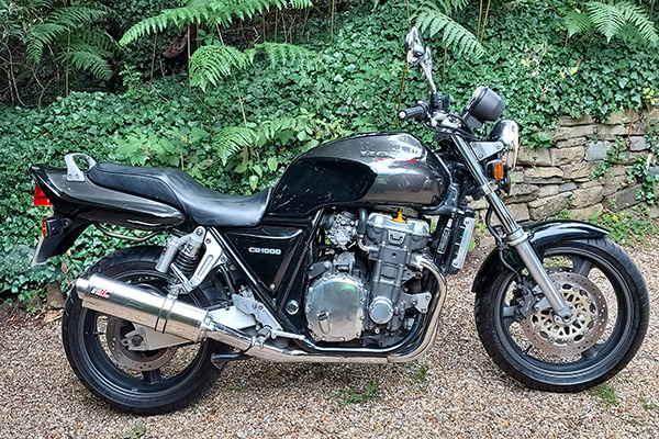 1990S Black Honda Cb1000 Super Four