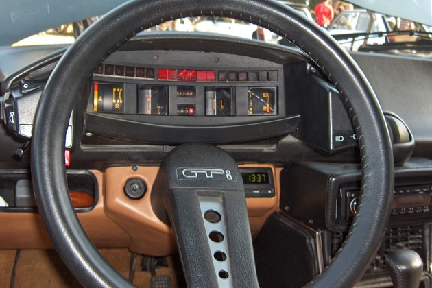 Citroen CX dashboard
