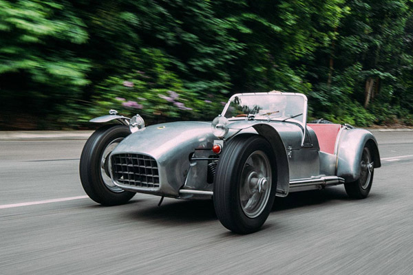 Silver 1957 72 Caterham 7
