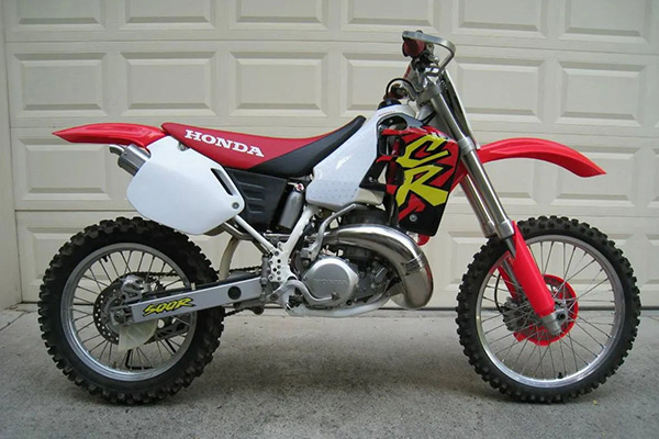 1996 98 Honda Cr 500R motorbike Courtesy Bike Urious