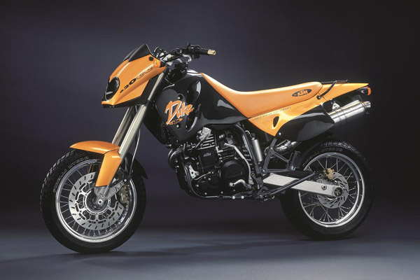 Yellow Ktm 690 Duke Motorbike