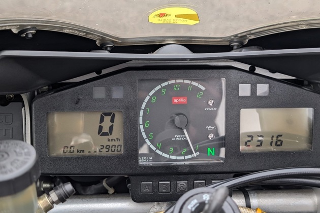 Dashboard of an Aprilia RSV 1000 Mille