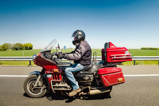 red-1974-1979-honda-gl1000-goldwing-riding