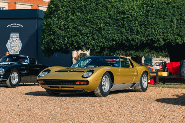 Metallic Gold 1966 to 1973 Lamborghini Miura P400 SV