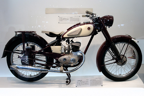 Cream And Red 1955 To 1958 Yamaha