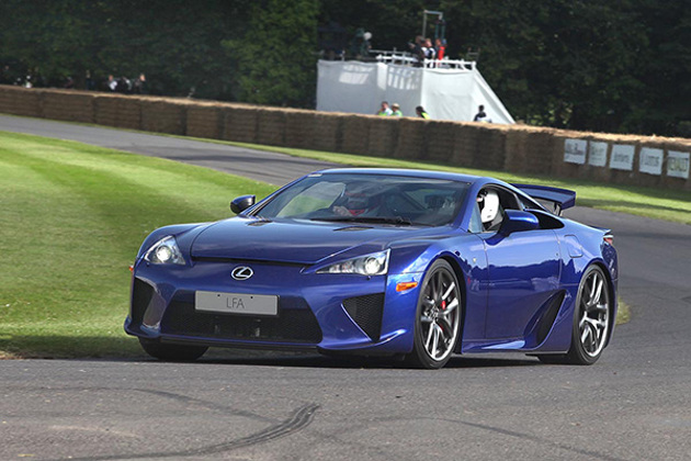 blue-lexus-lfa-on-a-race-circuit
