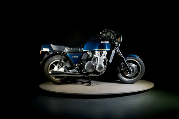 Blue 1978 to 1989 Kawasaki Z1300 Motorbike