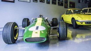 header-best-car-museums-to-visit-in-the-uk