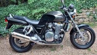 Honda CB1000 Super Four