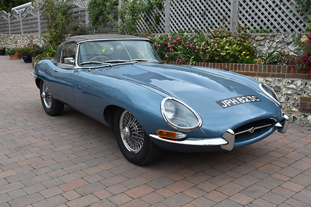 blue-jaguar-e-type