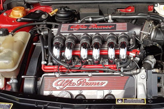 alfa-romeo-engine