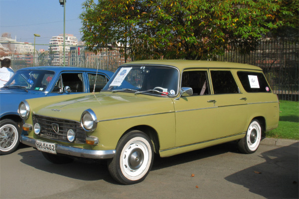 Olive Green, 1960 to 1975, Peugeot 404 Estate