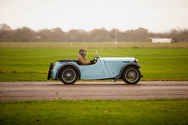 Baby Blue 1934 Singer Nine Sports Mode - Credit StartMotor