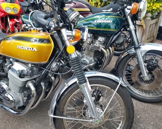Honda CB750 and Kawasaki 900