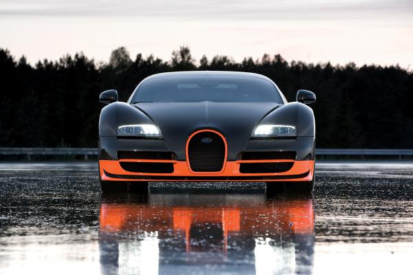 2010 to 2011 Orange And Black Bugatti Veyron 16.4 Supersport