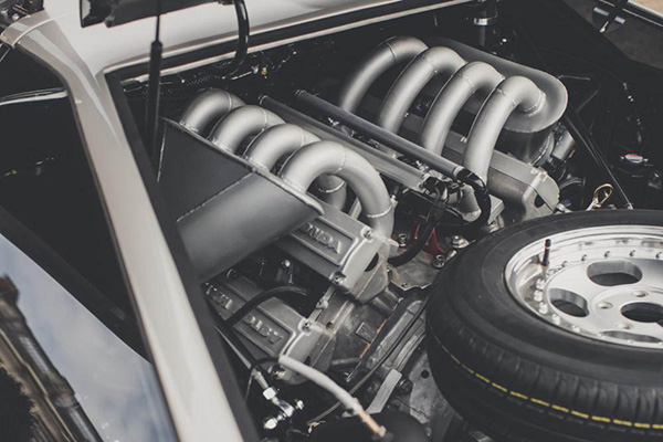 Aston Martin Bulldog engine block