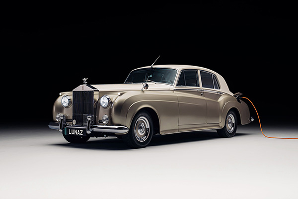 Classic electric Rolls Royce Lunaz