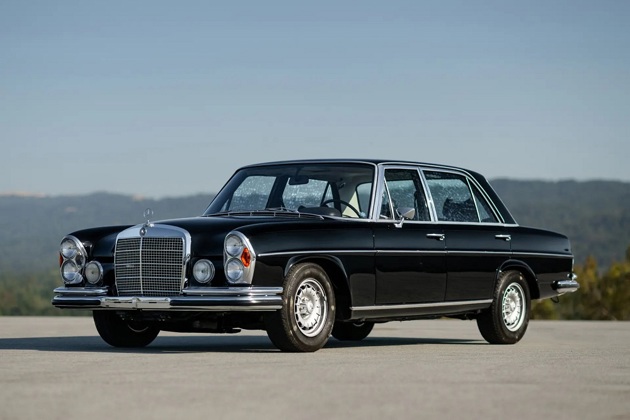 Mercedes Benz 300