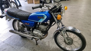 Blue Yamaha motorcycle 