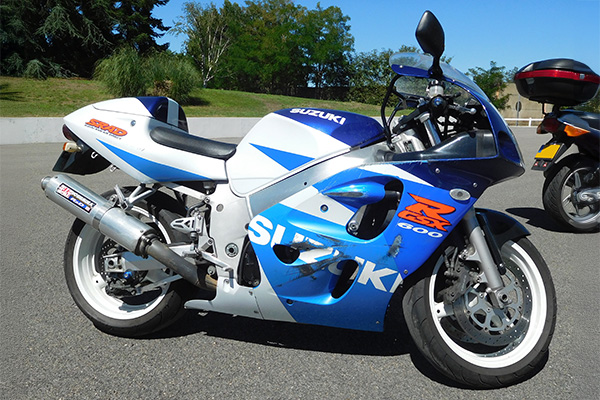 Suzuki GSX R 600