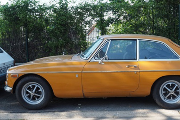 mgb-gt-jpg