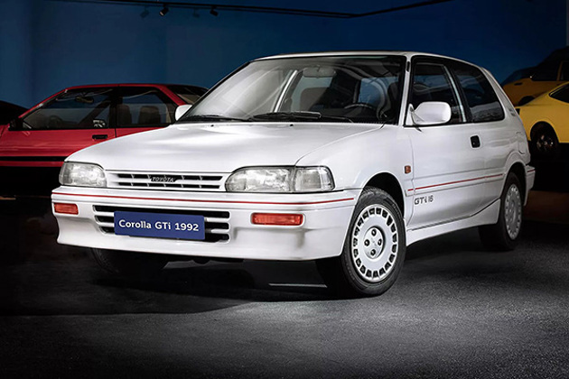 silver-1992-toyota-corolla-gti